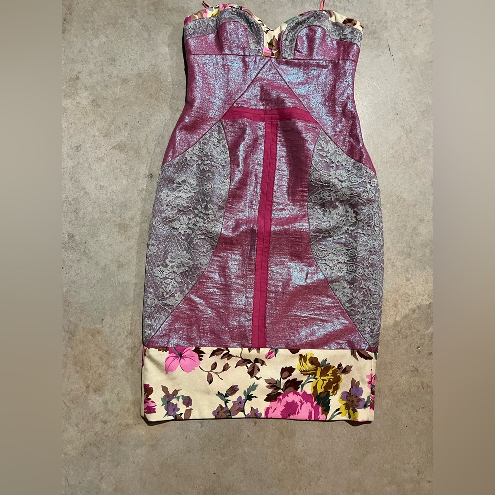 Nicole Miller Collection dress in size 6 NWOT